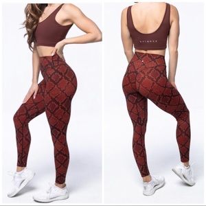 Balance Athletica Ascend Leggings Copperhead, M